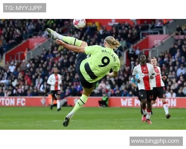 曼城女足正式签约前拜仁女足球员西德尼助力球队新赛季 曼城女足正式签约前拜仁女足球员西德尼助力球队新赛季