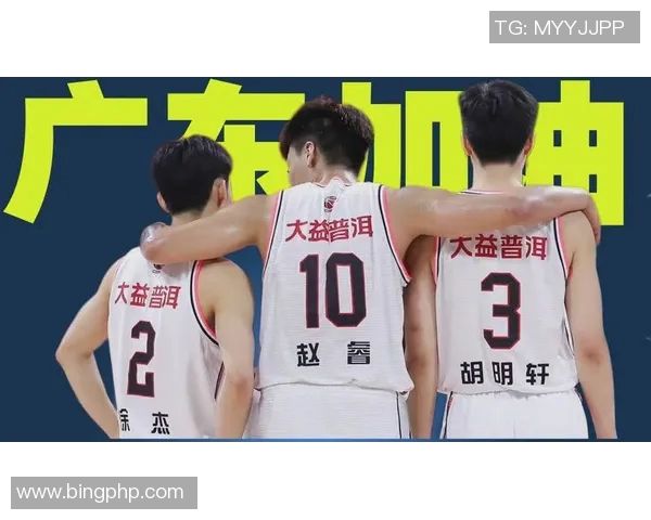 广东男篮坚持核心阵容扶正徐杰重用胡明轩杜锋不拆队放弃顶级锋线计划 广东男篮坚持核心阵容扶正徐杰重用胡明轩杜锋不拆队放弃顶级锋线计划